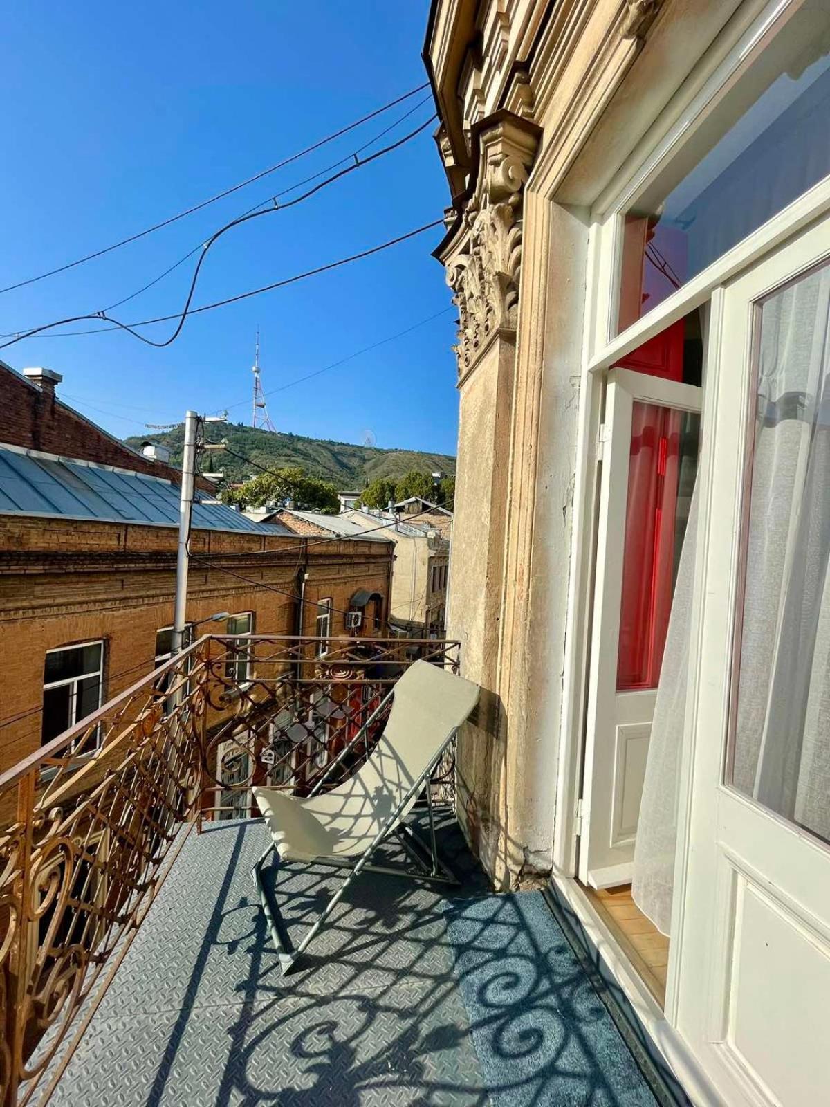 Communa Good Vibes Tbilisi Ngoại thất bức ảnh